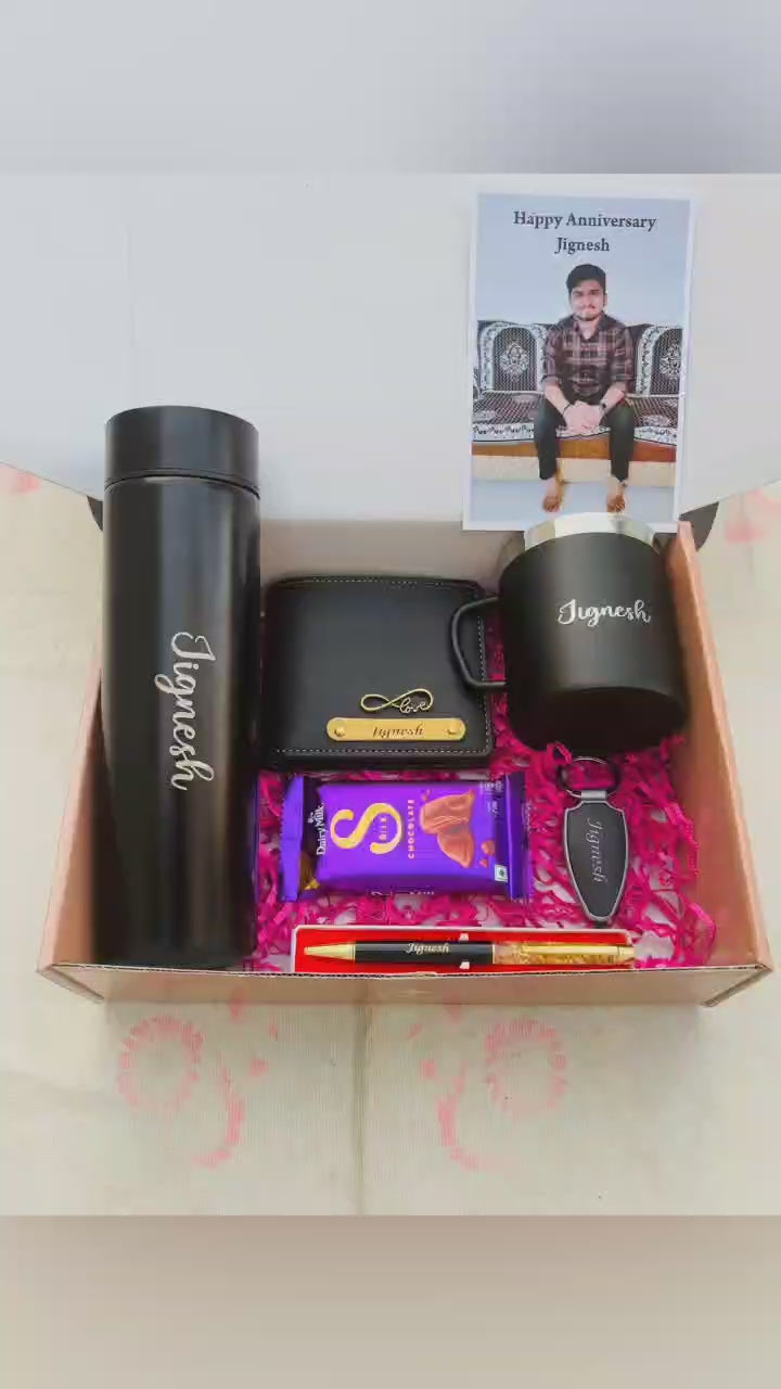 HOT SELLING HAMPER FOR MEN✨